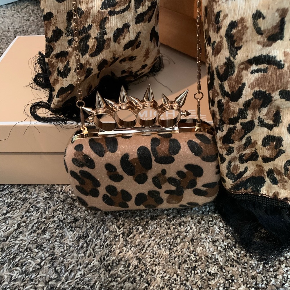 Vintage grandmothers Clutch